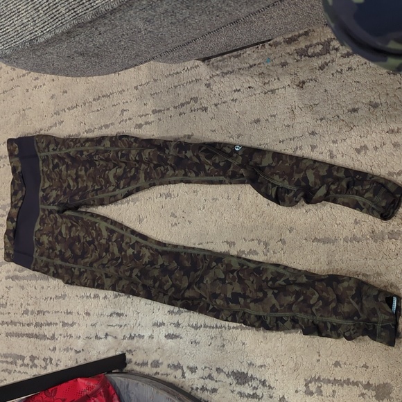 Lululemon Speed Tight III *All Full-On Lux Mystic Jungle Fatigue Green Black - Picture 8 of 15